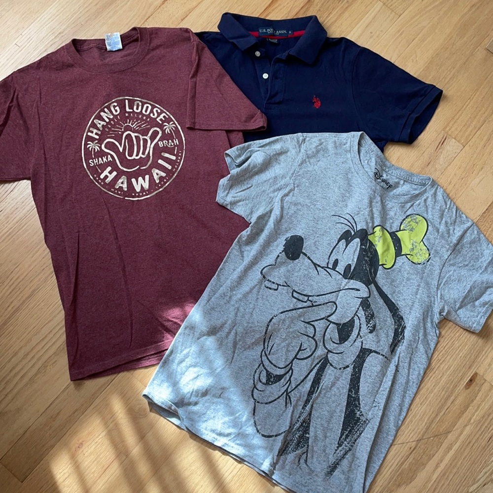 Bundle of 3 t-shirts men’s print Disney, Polo